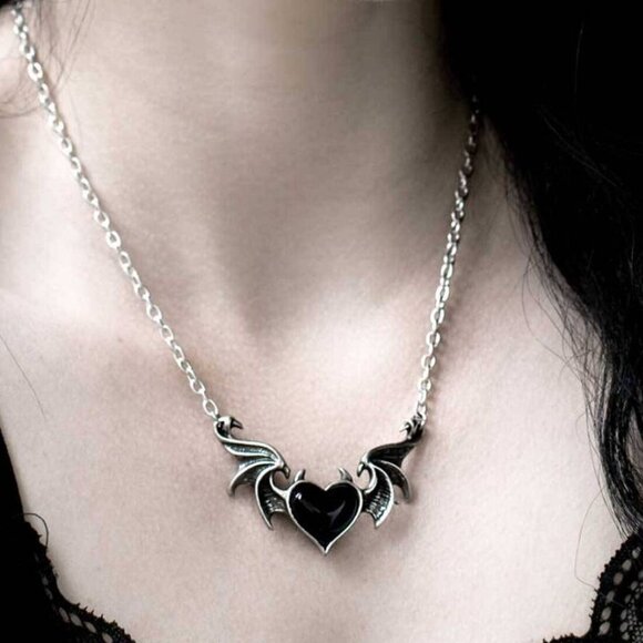 Alchemy Gothic Blacksoul Necklace Black Heart Bat Wing Pendant NWT - Picture 3 of 3